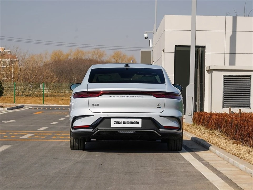 Han 2025 EV 506KM Premium Model factory